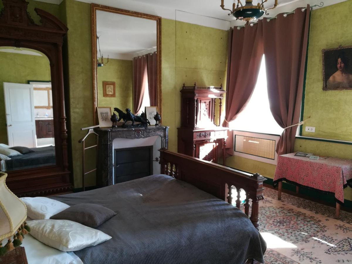 Château de Saint-Antoine Bonnac-la-Côte Cameră foto